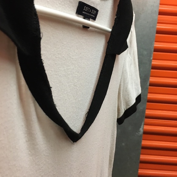 Shirt - Picture 3 of 4